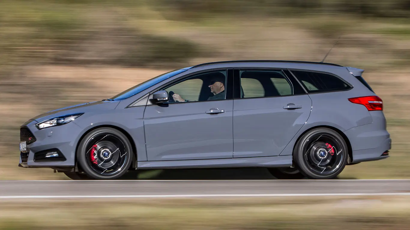 Ford Focus Focus 1.5 TDCI ST-Line Powershift 3