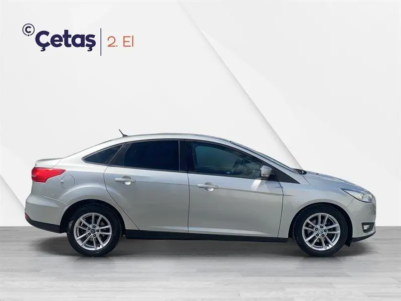 Ford Focus Focus 1.5 TDCI Trend X 3
