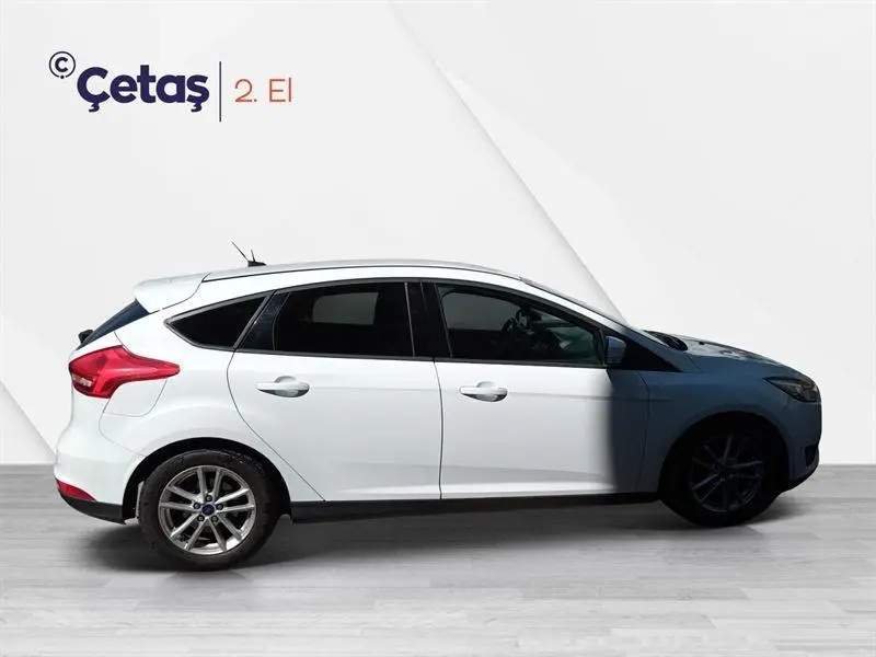 Ford Focus Focus 1.5 TDCI Trend X Powershift 6