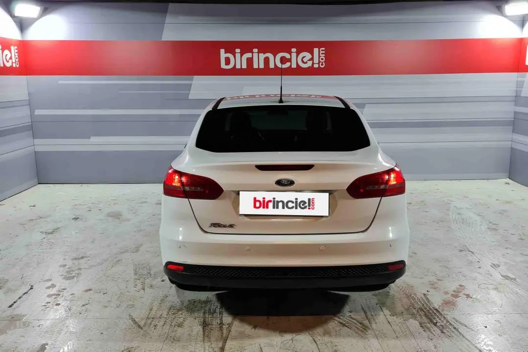 Ford Focus Focus 1.5 TDCI Trend X Powershift 2