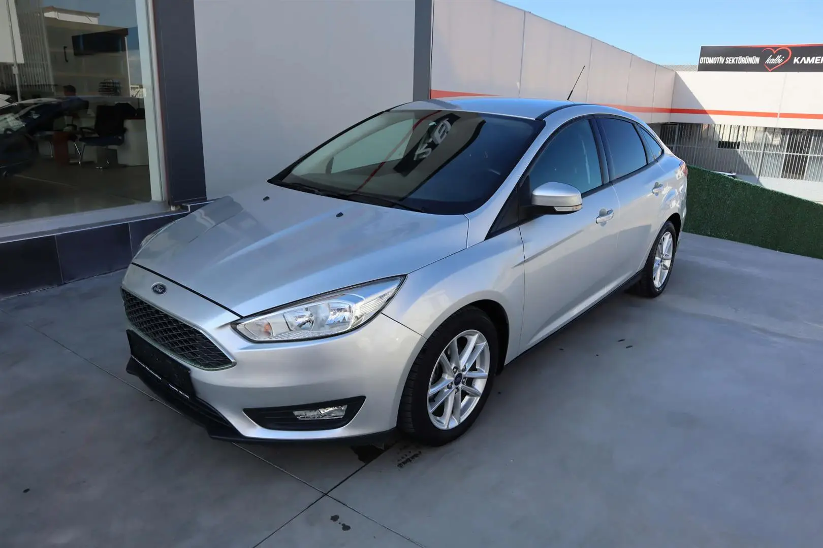 Ford Focus Focus 1.5 TDCI Trend X Powershift 5