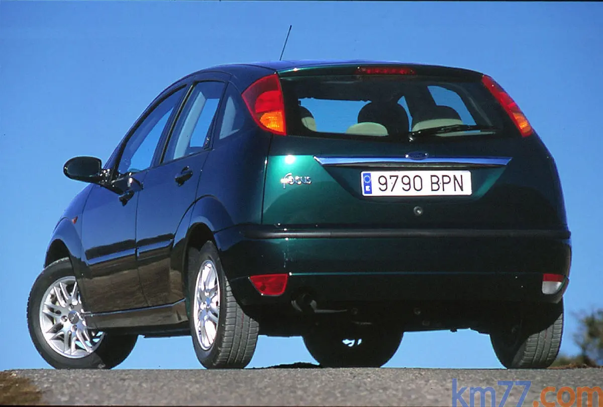 Ford Focus Focus 1.6 Ambiente 1