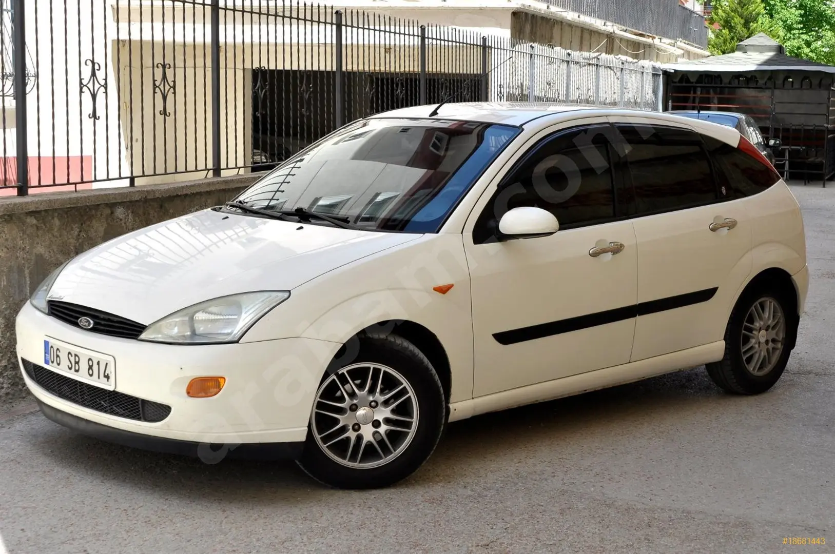 Ford Focus Focus 1.6 Ambiente 3