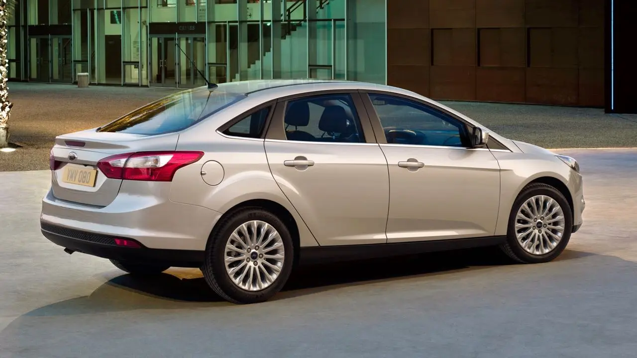 Ford Focus Focus 1.6 Collection 6