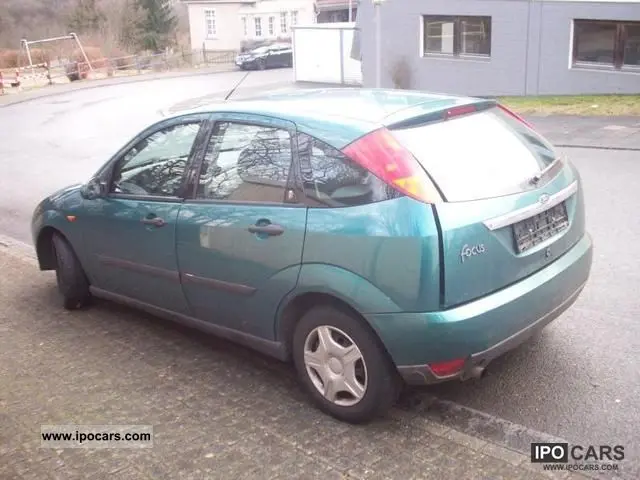 Ford Focus Focus 1.6 Ghia 4