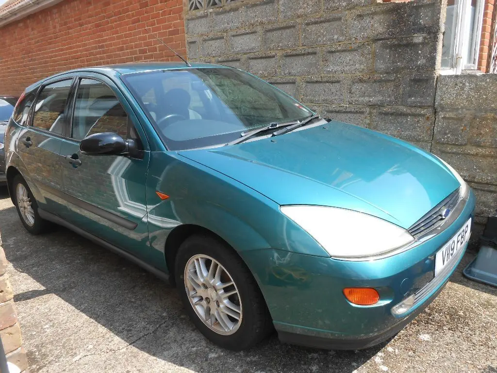 Ford Focus Focus 1.6 Ghia 4