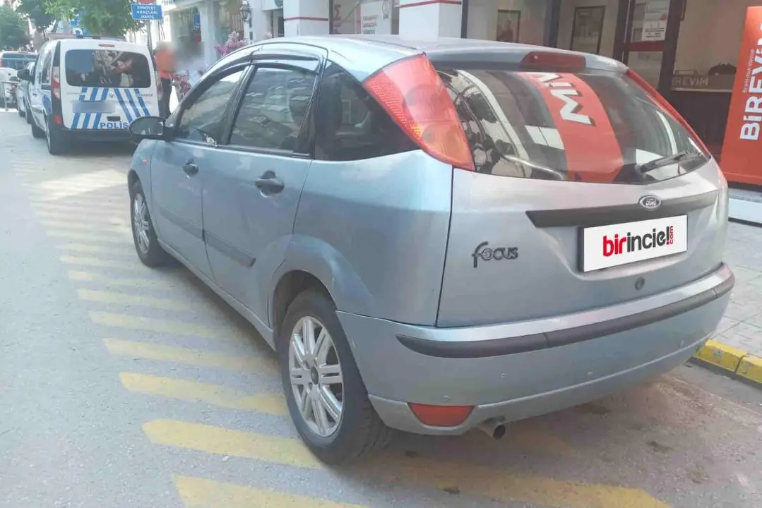 Ford Focus Focus 1.6 Titanium 3