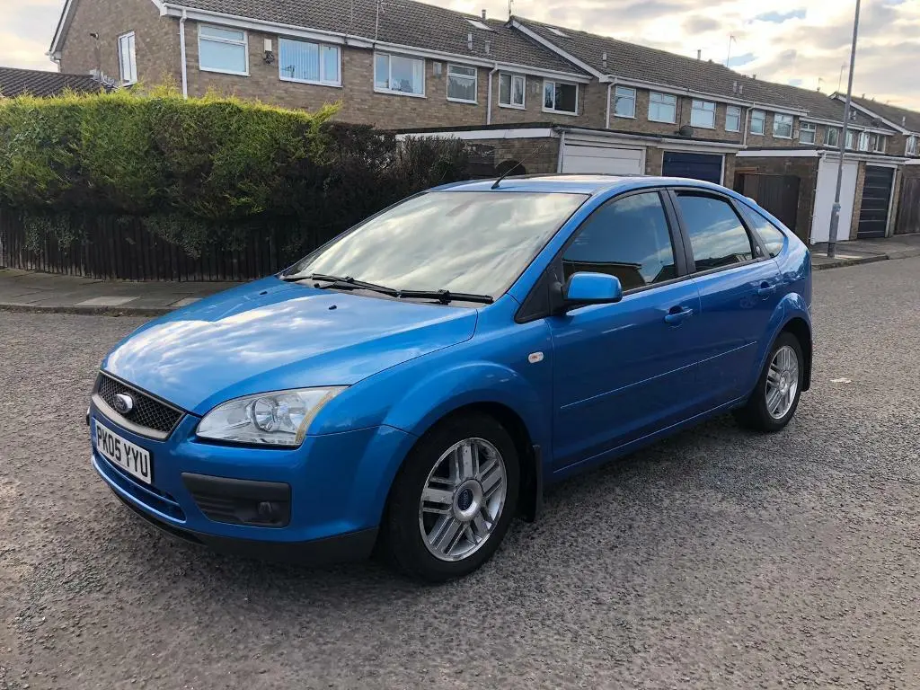 Ford Focus Focus 1.6 TDCI DPF Ghia CVT 4