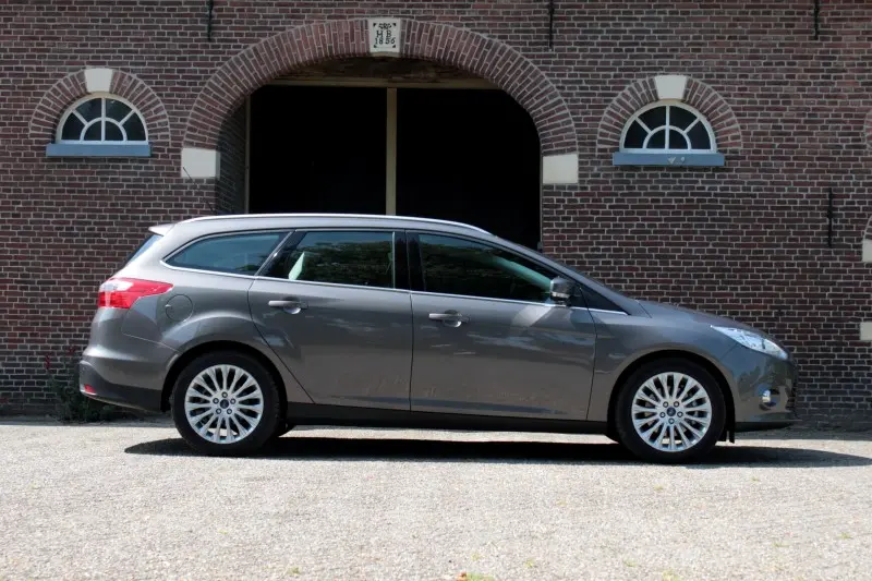 Ford Focus Focus 1.6 TDCI Titanium 6