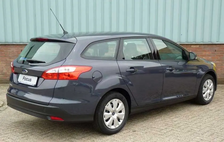 Ford Focus Focus 1.6 Ti-VCT Titanium Powershift 6