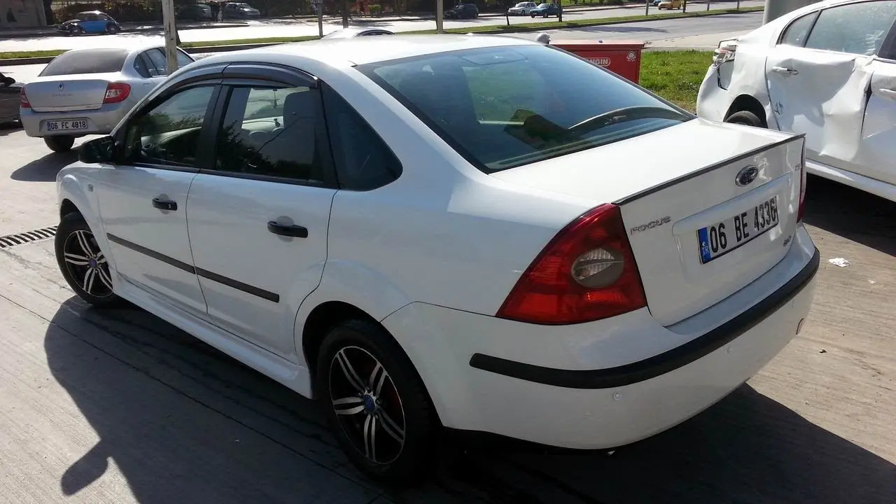 Ford Focus Focus 1.6 TDCI Trend Delux 5