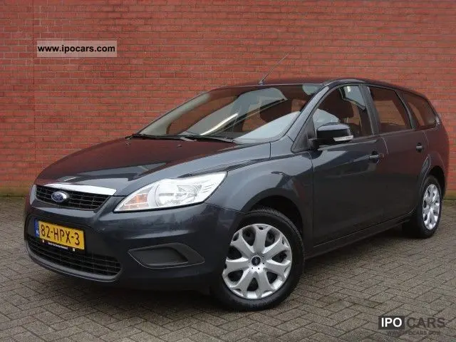 Ford Focus Focus 1.6 Trend X 4