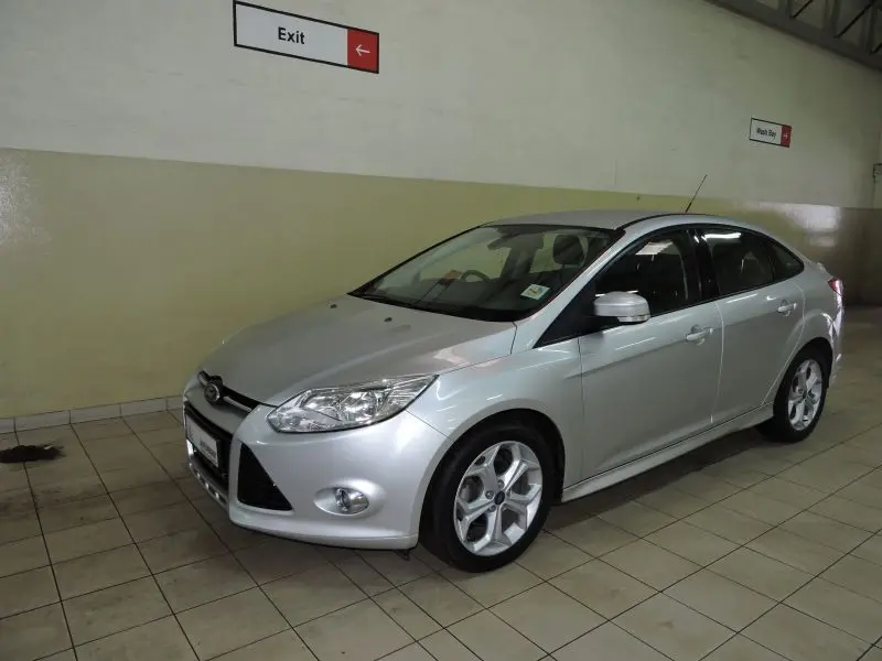 Ford Focus Focus 1.6 Ti-VCT Style 5
