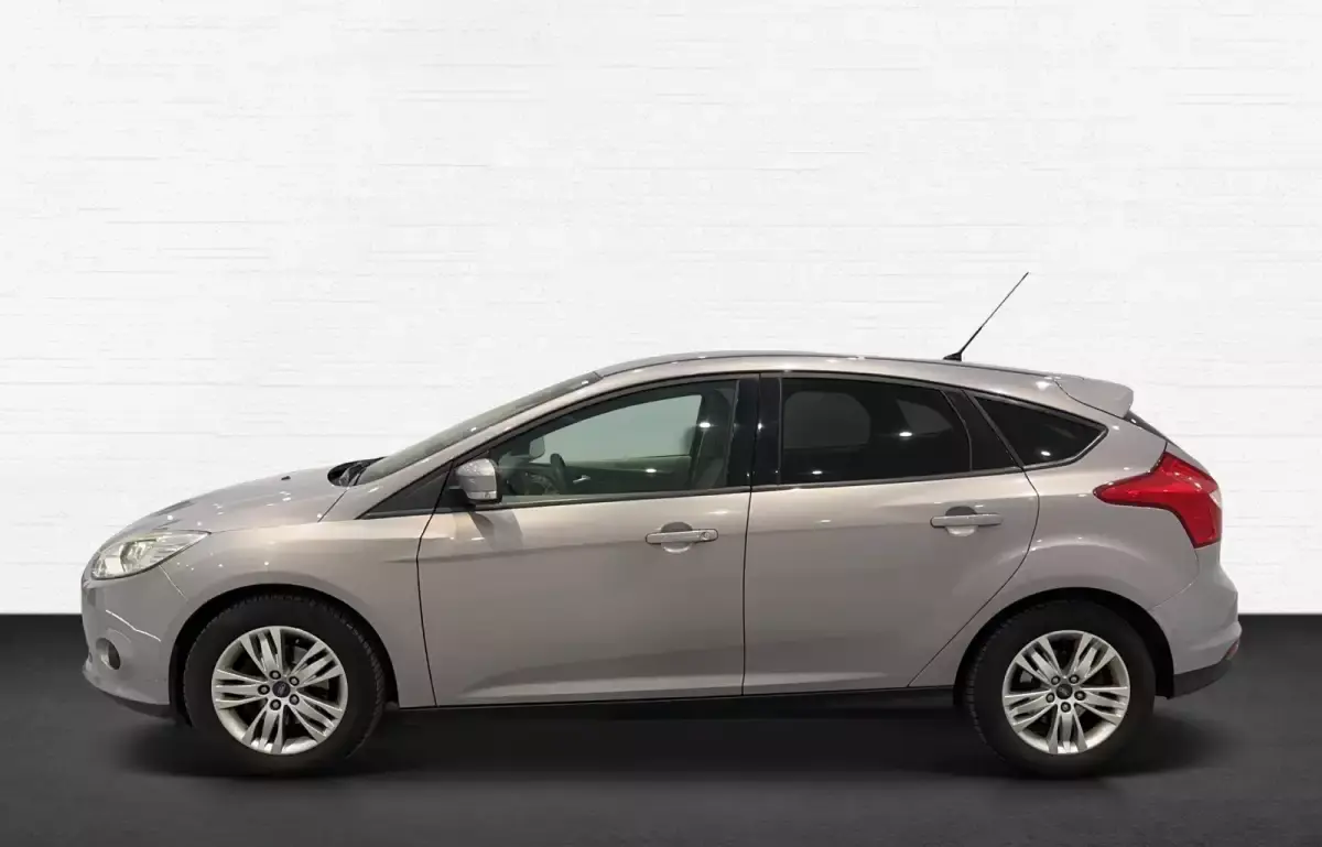 Ford Focus Focus 1.6 Ti-VCT Style Powershift 2