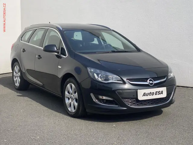 Ford Focus Focus 1.6 Ti-VCT Trend X 4