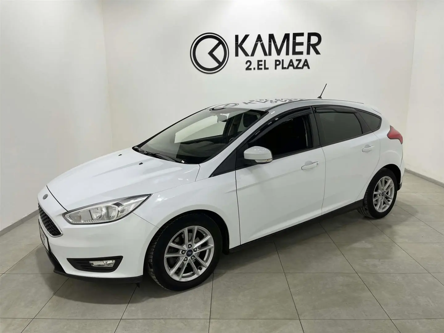 Ford Focus Focus 1.6 Ti-VCT Trend X Powershift 4