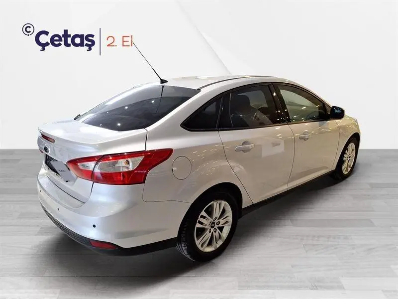 Ford Focus Focus 1.6 Ti-VCT Trend X Powershift 5