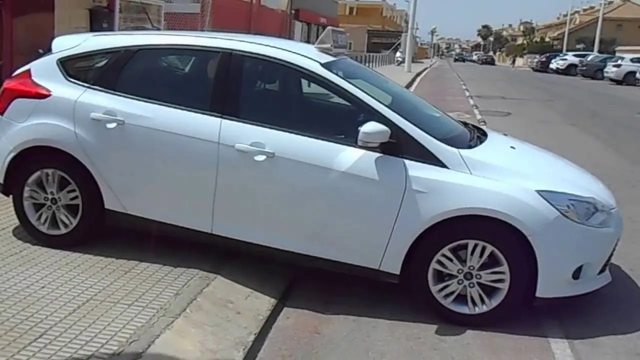 Ford Focus Focus 1.6 Ti-VCT Trend X Powershift 4