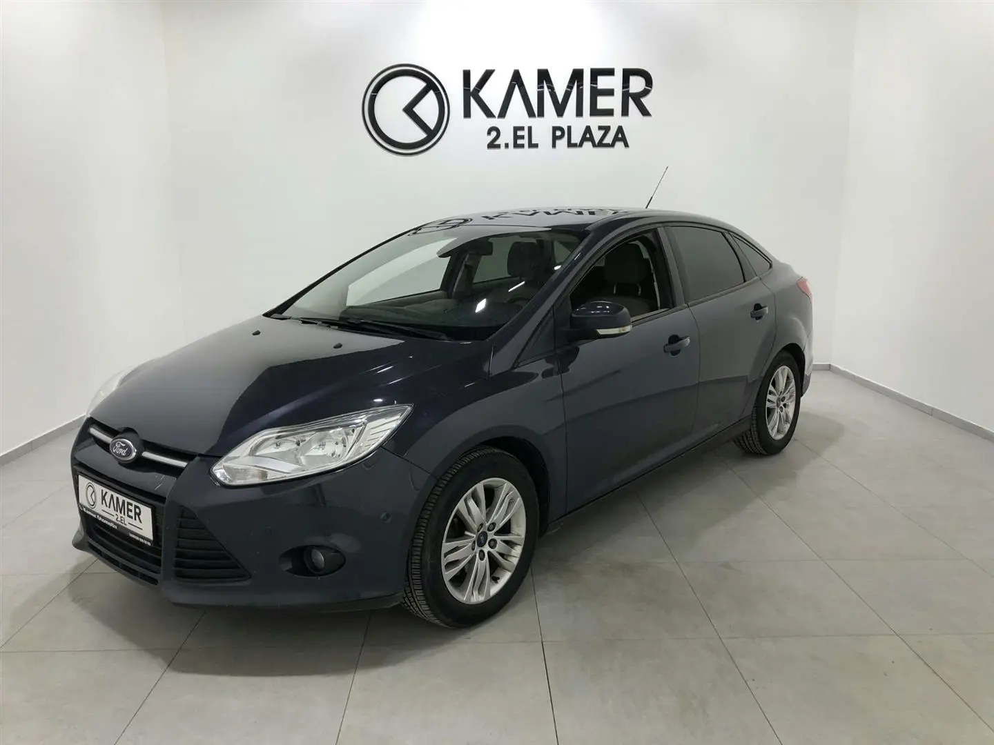 Ford Focus Focus 1.6 Ti-VCT Style 5