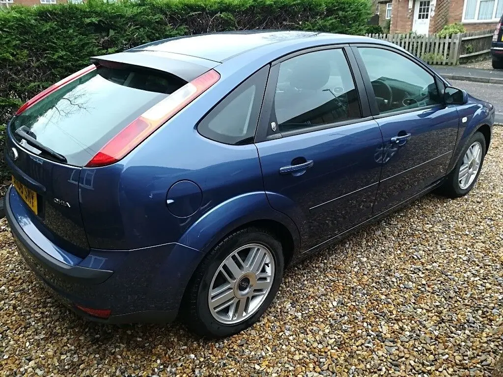 Ford Focus Focus 1.6i Ghia 2