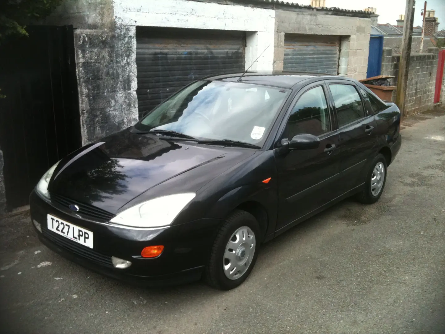 Ford Focus Focus 1.8 DI Ghia 6