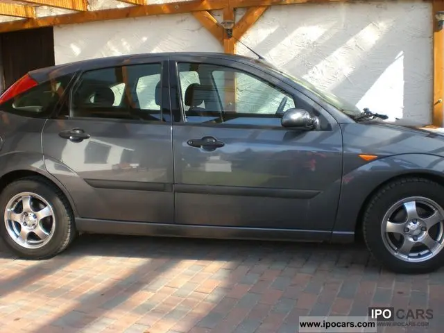 Ford Focus Focus 1.8 TDCI Comfort 2