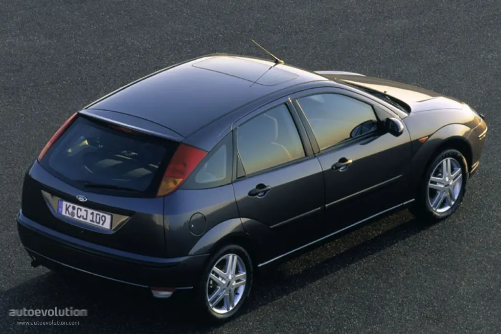 Ford Focus Focus 1.8 TDCi Ghia 6
