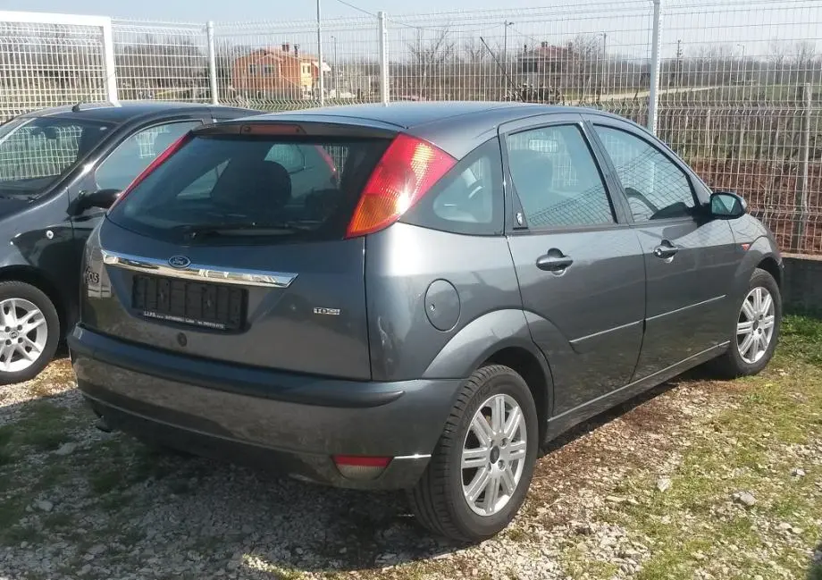 Ford Focus Focus 1.8 TDCi Ghia 1