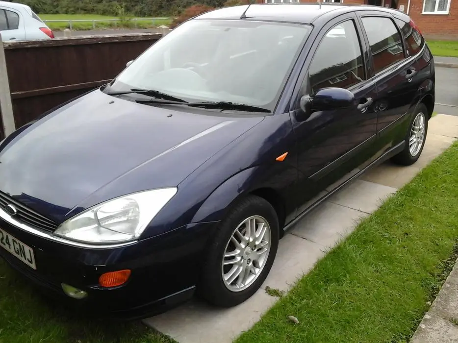 Ford Focus Focus 2.0 Ghia 5