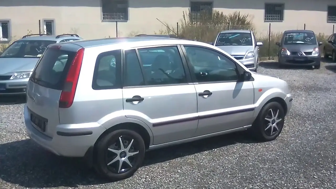 Ford Fusion Fusion 1.6i Lux 5