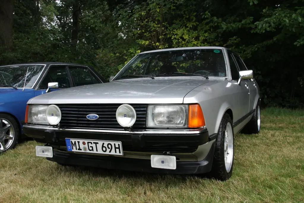 Ford Granada Granada 2.3 L 7