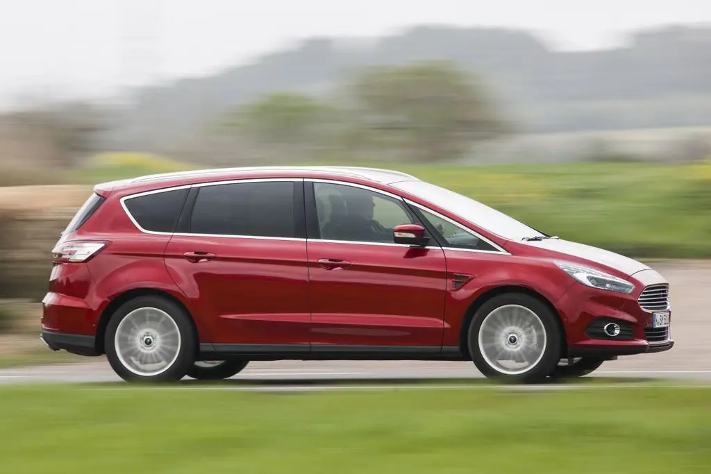 Ford Grand C-Max Grand C-Max 1.5 EcoBoost Titanium 6