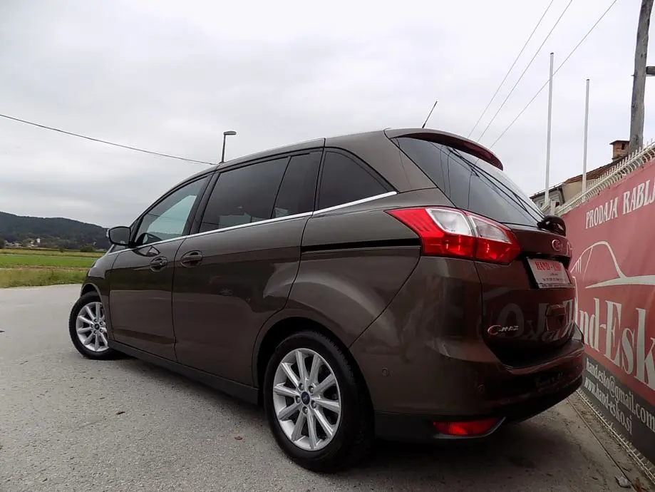 Ford Grand C-Max Grand C-Max 1.5 TDCI Titanium Powershift 6