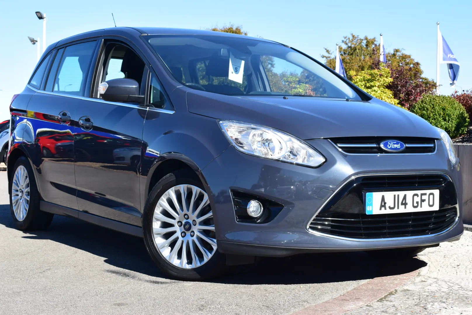 Ford Grand C-Max Grand C-Max 1.6 TDCi Titanium 4