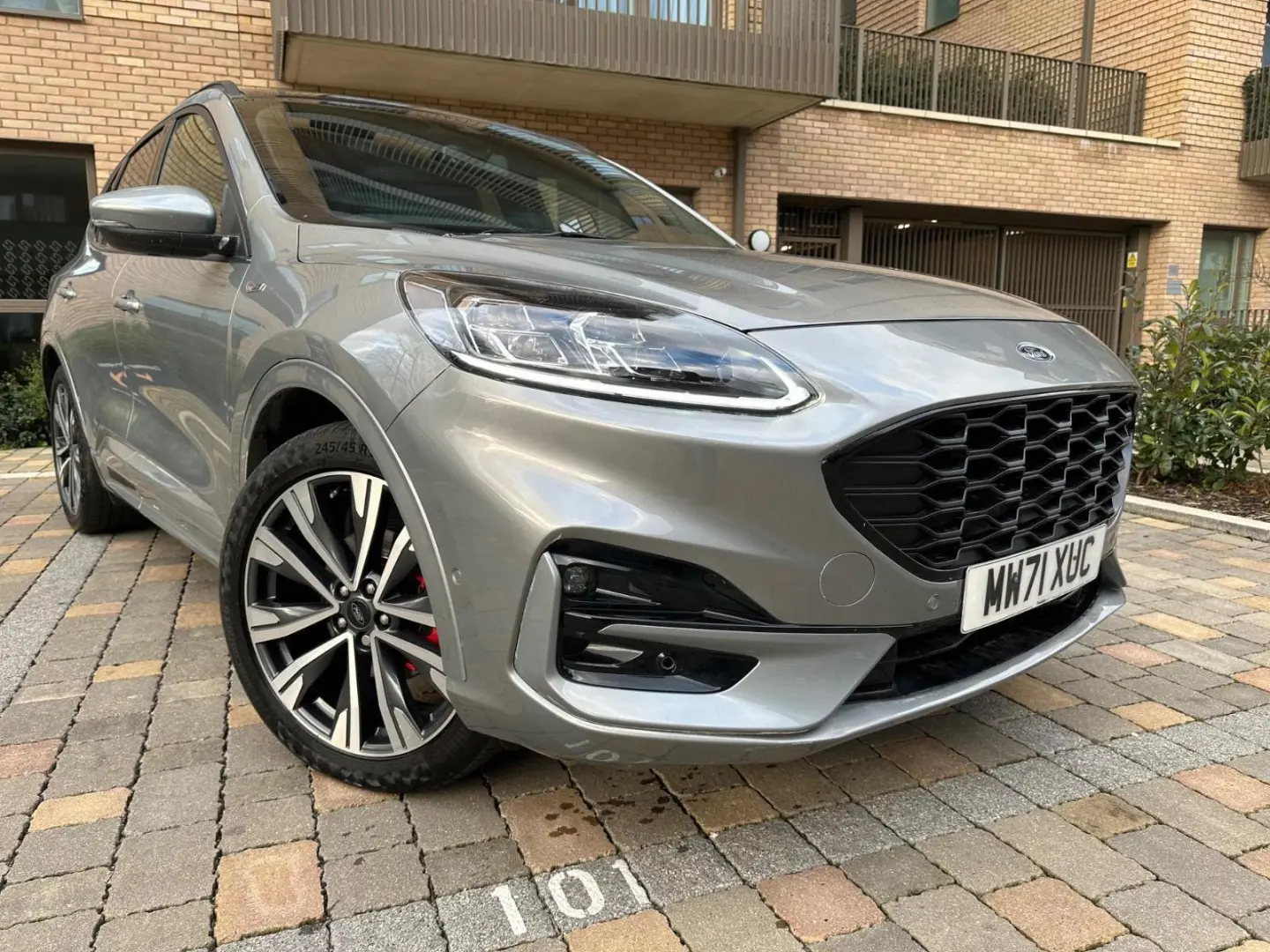 Ford Kuga Kuga 1.5 EcoBlue ST-Line 6