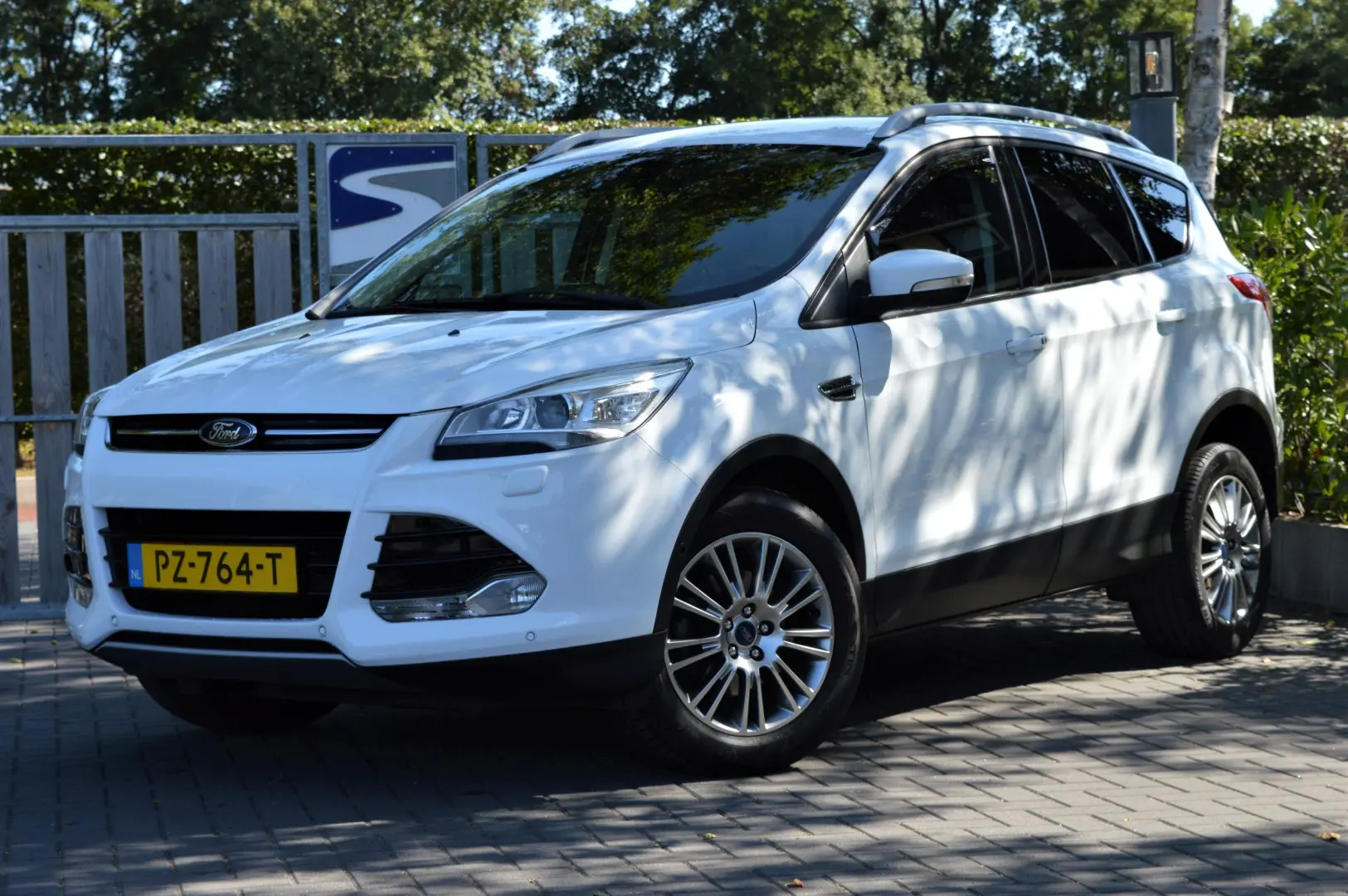 Ford Kuga Kuga 1.6 EcoBoost AWD Titanium 6
