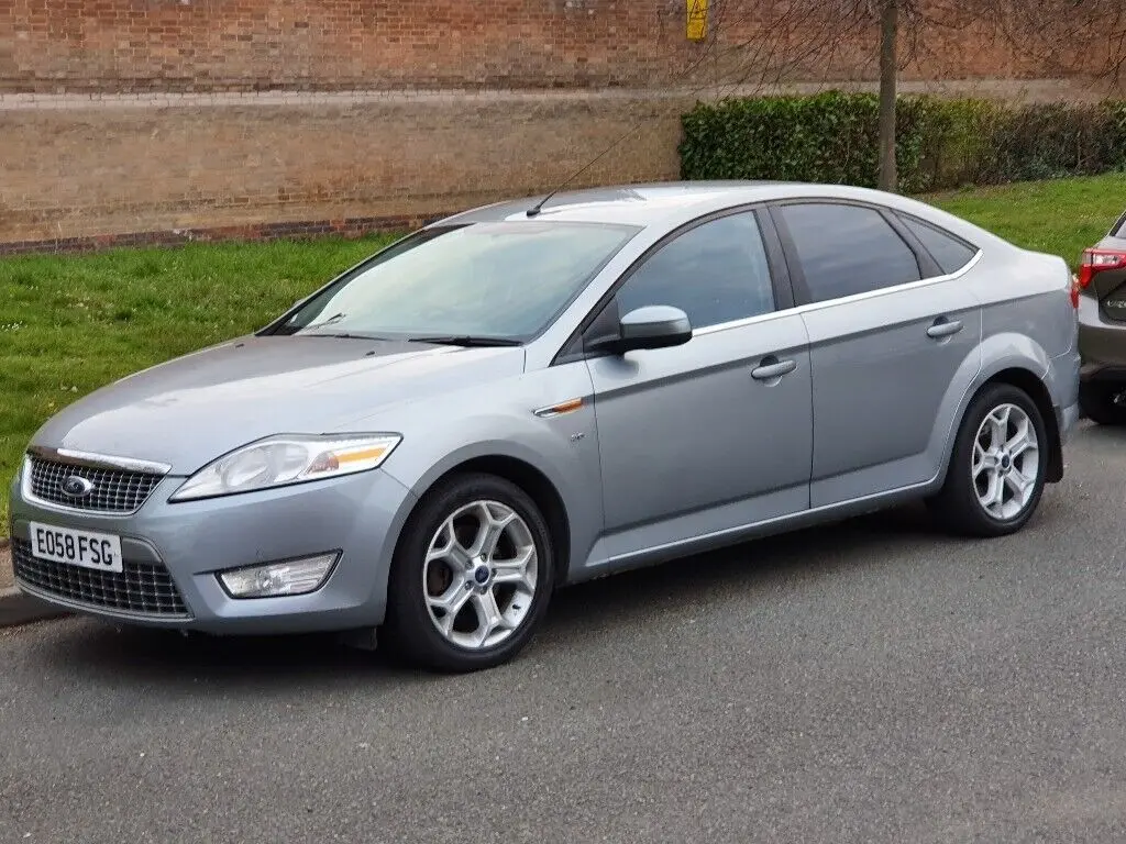 Ford Mondeo Mondeo 1.6 Titanium 4