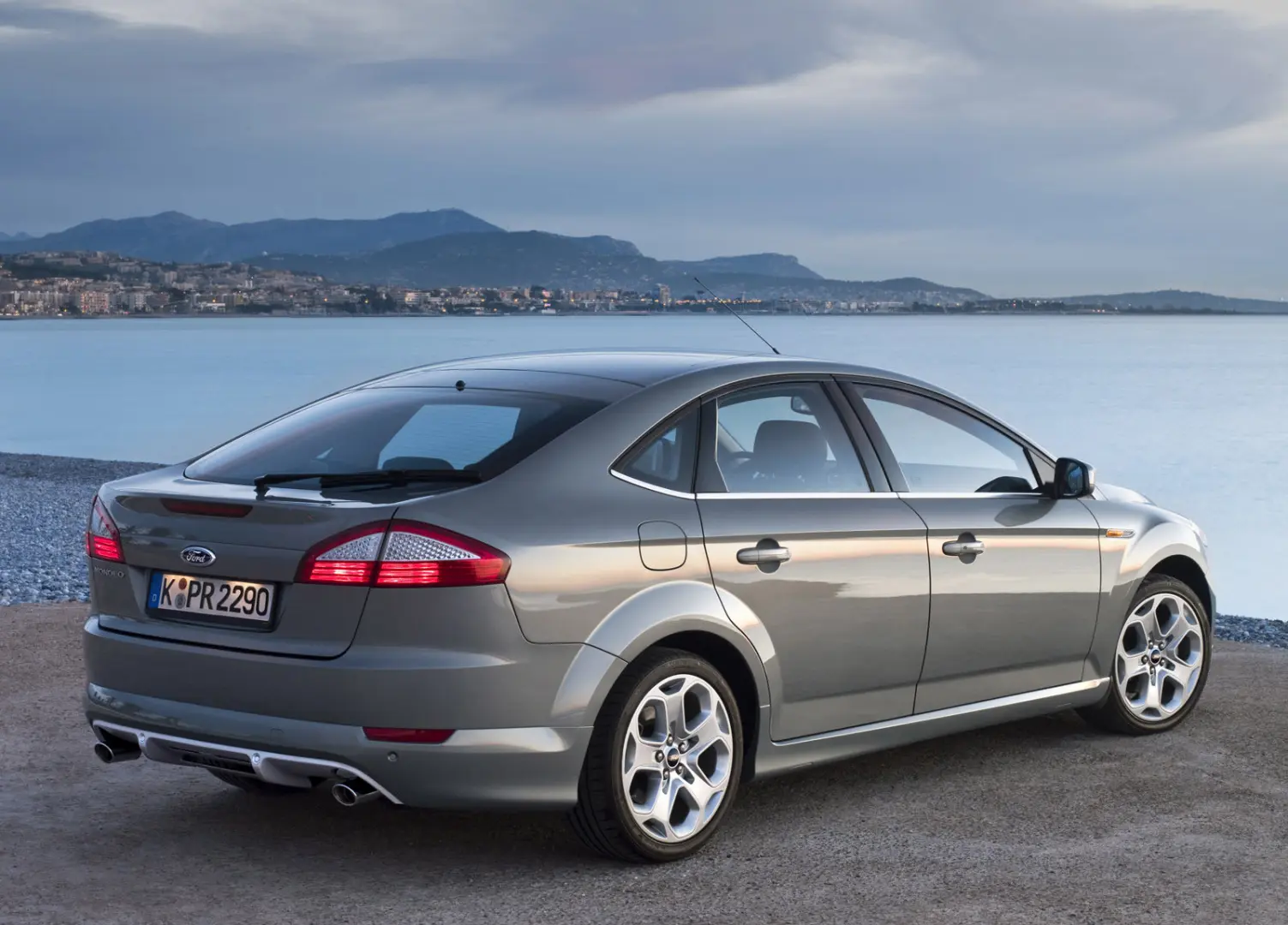 Ford Mondeo Mondeo 1.6i Titanium 2