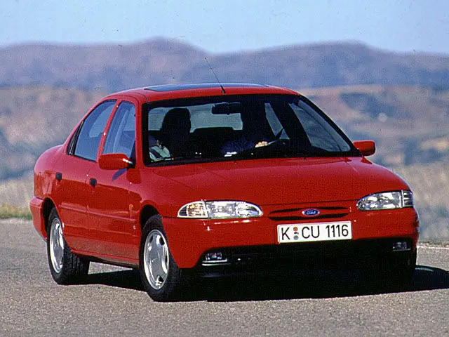 Ford Mondeo Mondeo 1.8 16V CLX 4