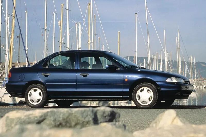 Ford Mondeo Mondeo 1.8 16V CLX 5