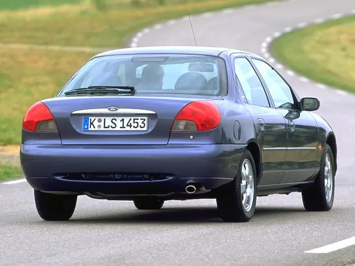 Ford Mondeo Mondeo 2.0 16V Ghia 4