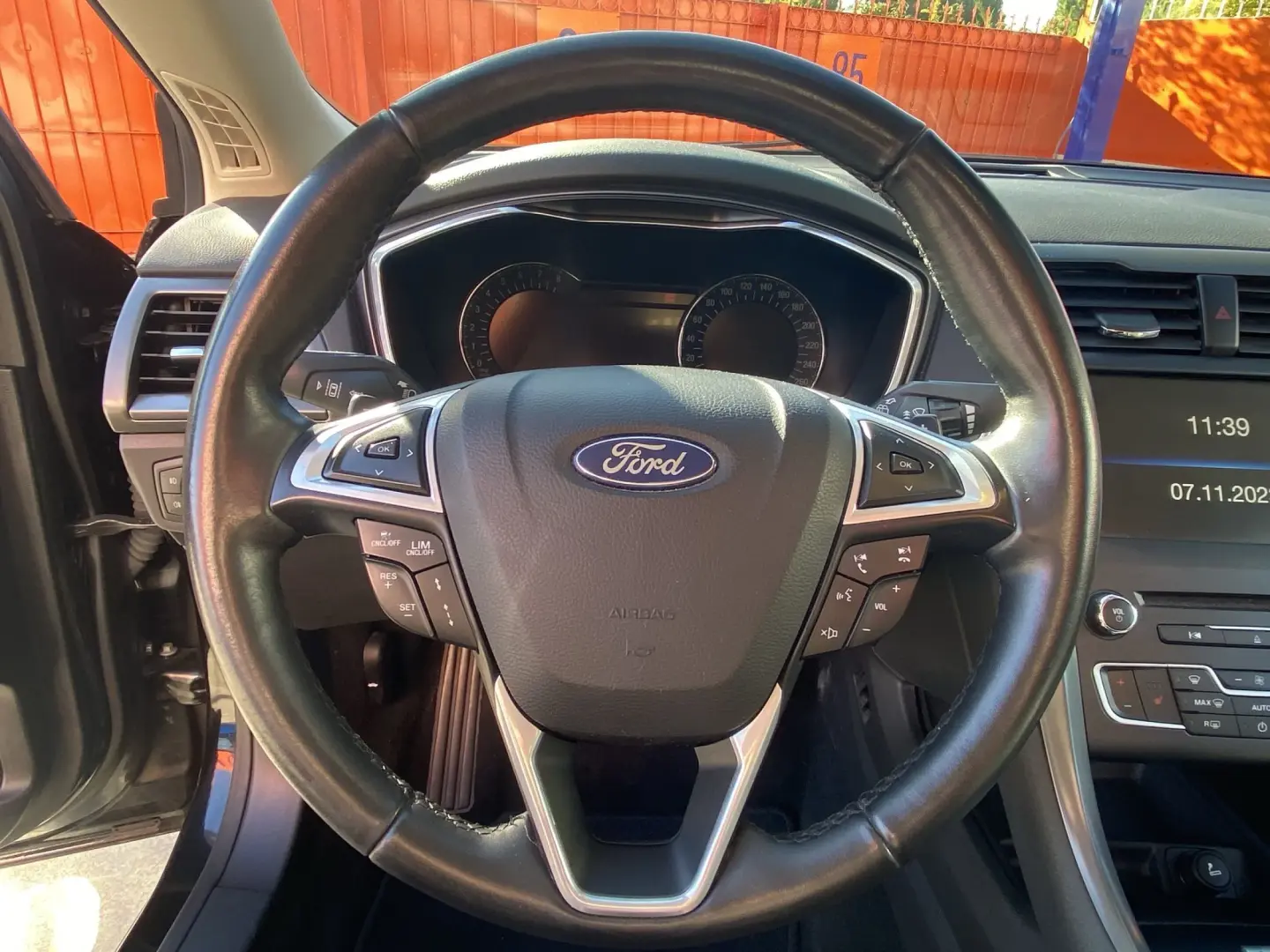 Ford Mondeo Mondeo 2.0 Ecoboost Titanium Powershift 5