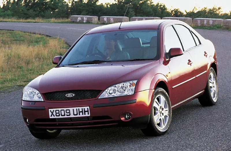 Ford Mondeo Mondeo 2.0 Ghia 4