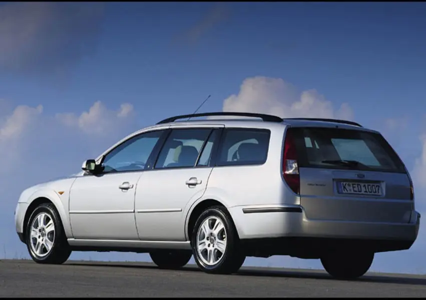Ford Mondeo Mondeo 2.0 Ghia 4
