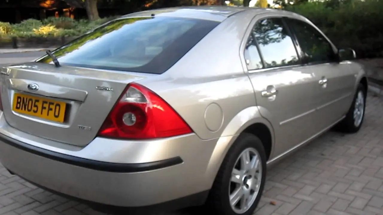 Ford Mondeo Mondeo 2.0 Ghia 5
