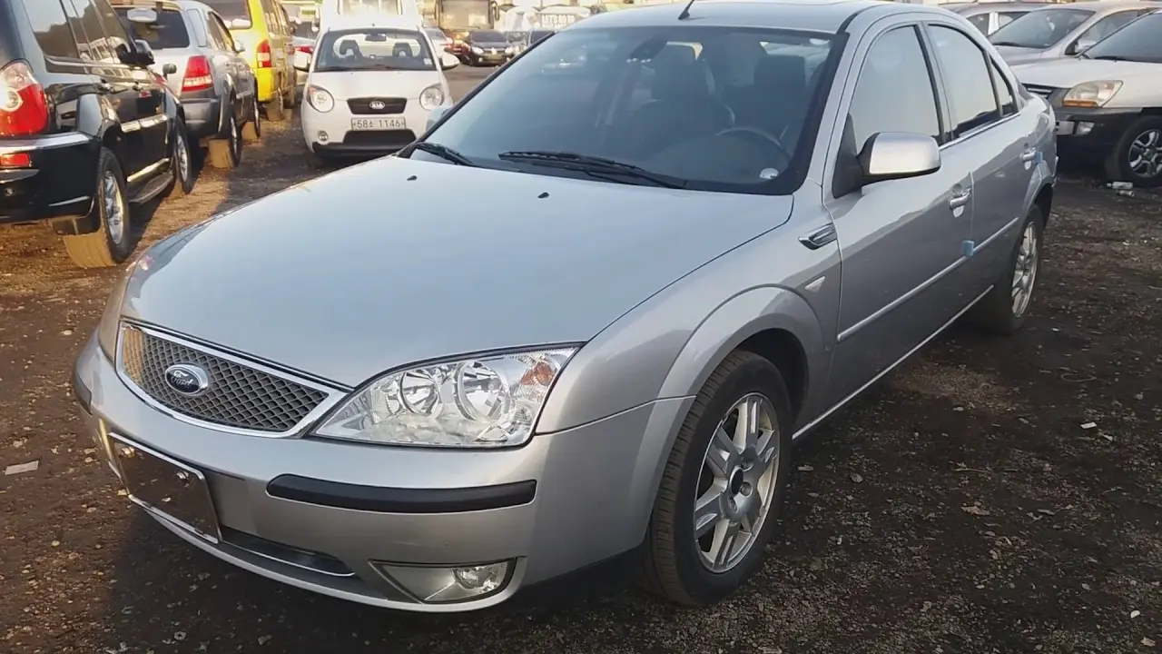 Ford Mondeo Mondeo 2.0 Ghia 4