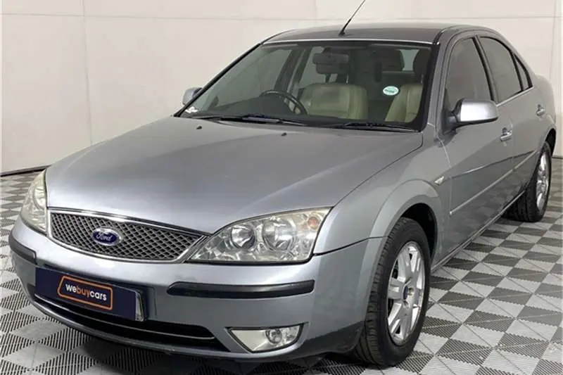 Ford Mondeo Mondeo 2.0 Ghia X 4
