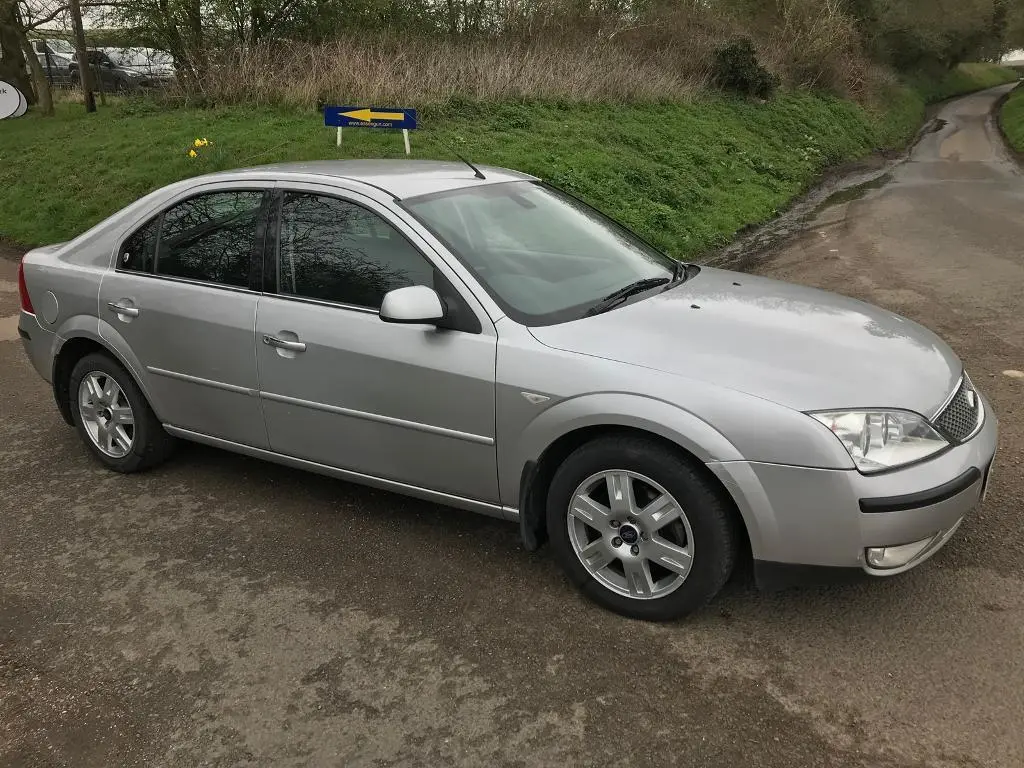 Ford Mondeo Mondeo 2.0 TDCi Ghia 2