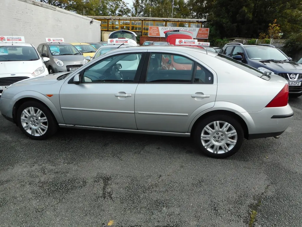 Ford Mondeo Mondeo 2.0 16V Ghia 0