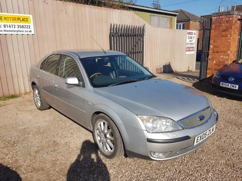 Ford Mondeo Mondeo 2.0 TDCi Ghia 6